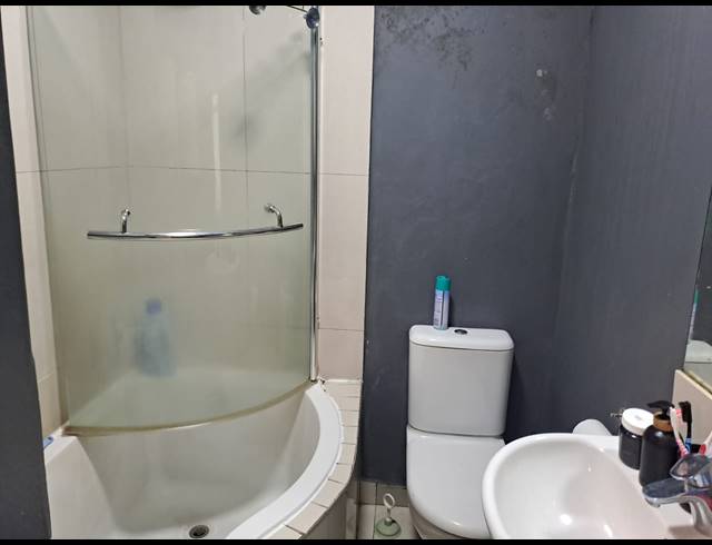 1 BEDROOM APARTMENT FOR SALE IN UMHLANGA CENTRAL